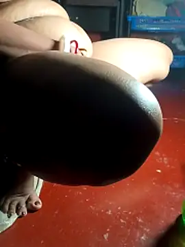 Snapshot of Cute-rasma chatting on March 18, 6:33 pm Cute-rasma online show from March 18, 6:33 pm