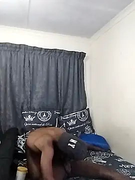 Snapshot of FINEBABYWOLF chatting on January 12, 9:20 pm FINEBABYWOLF online show from January 12, 9:20 pm