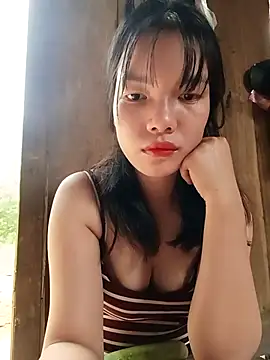 -Likin- online show from April 13, 11:54 pm