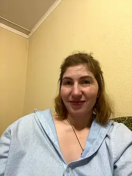 Snapshot of _Crystal_2 chatting on January 18, 5:06 pm Crystal 2 online show from January 18, 5:06 pm