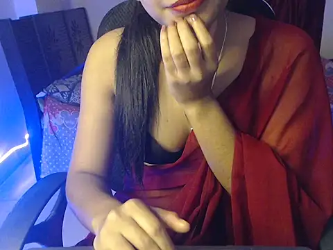 SobnamHot online show from April 12, 4:56 pm