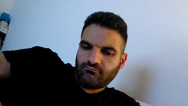 Snapshot of marios87xxl chatting on March 14, 11:32 pm marios87xxl online show from March 14, 11:32 pm