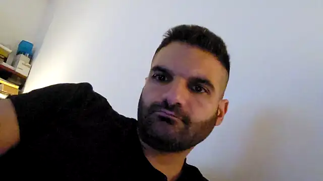 Snapshot of marios87xxl chatting on March 22, 1:03 pm marios87xxl online show from March 22, 1:03 pm