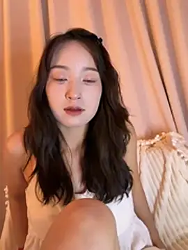 wenwenyaa online show from April 15, 1:18 pm