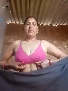 Snapshot of Madhubala_Love chatting on February 24, 3:26 am Madhubala Love online show from February 24, 3:26 am