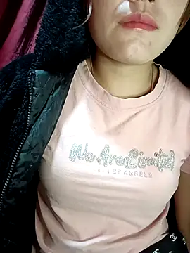 natra0033 online show from February 1, 12:48 pm