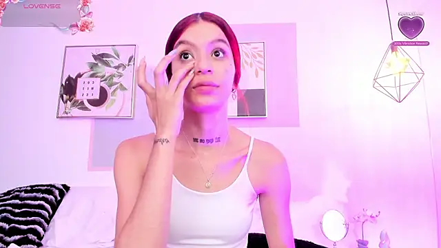 april jones05 online show from March 7, 1:30 pm