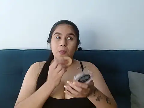 Snapshot of maite_saens1 chatting on May 20, 6:58 pm maite saens1 online show from May 20, 6:58 pm