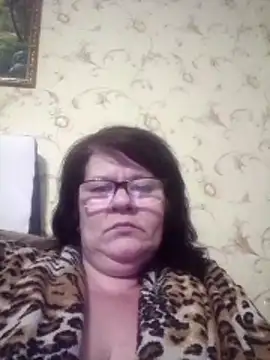 NysiOlsen online show from February 16, 4:58 pm