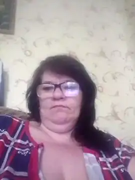 NysiOlsen online show from April 18, 10:41 am