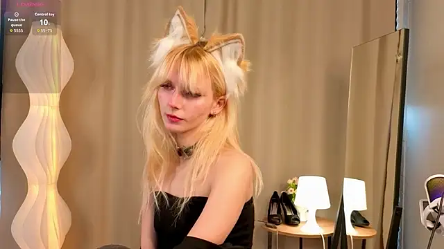 Snapshot of JuanaSumma chatting on February 12, 6:08 am JuanaSumma online show from February 12, 6:08 am