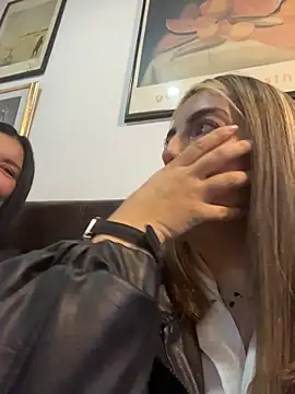 Paulinaa bella online show from April 30, 10:36 pm