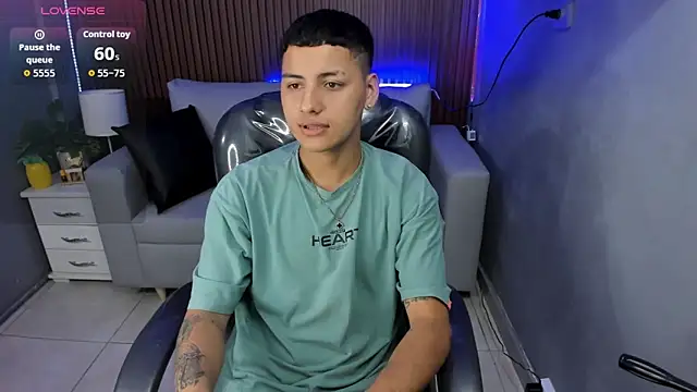 Liam9  online show from February 26, 2:16 pm