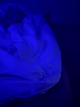 IkennY online show from January 13, 1:00 am