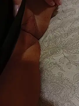 Karine0806 online show from July 8, 3:33 am