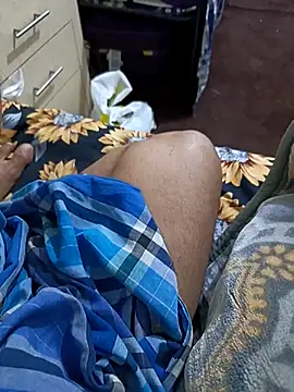 Snapshot of Rone9936 chatting on February 6, 12:52 pm Rone9936 online show from February 6, 12:52 pm