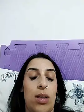 ramospatriciaaa online show from January 15, 7:28 pm