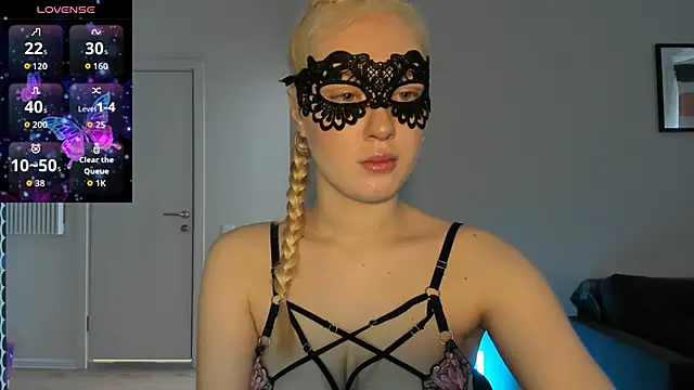 Polly Skil online show from May 23, 11:58 am