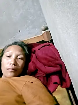 Diana-02 online show from March 3, 7:09 pm