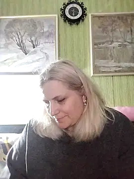 NyushaLollipop online show from March 6, 4:14 pm