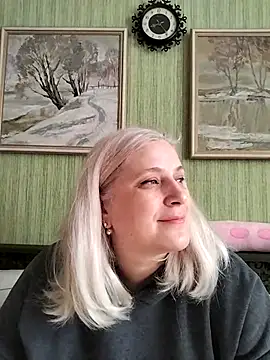 NyushaLollipop online show from March 7, 6:21 am