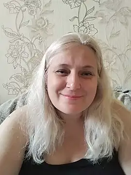 Snapshot of NyushaLollipop chatting on July 15, 3:28 pm NyushaLollipop online show from July 15, 3:28 pm