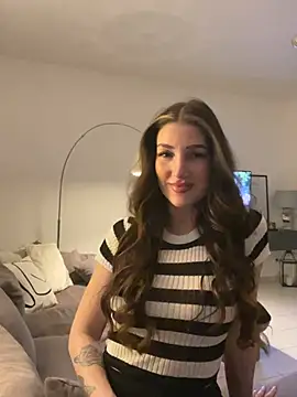 Snapshot of NovaLushhh chatting on February 27, 5:46 pm NovaLushhh online show from February 27, 5:46 pm