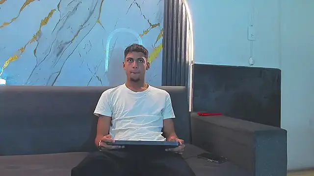 ALEX KEITH26 online show from February 25, 12:26 pm