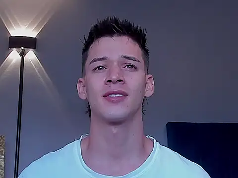 Snapshot of DrakeCarter chatting on February 11, 10:15 pm DrakeCarter online show from February 11, 10:15 pm