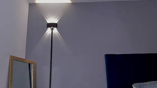 Snapshot of DrakeCarter chatting on February 28, 2:34 am DrakeCarter online show from February 28, 2:34 am