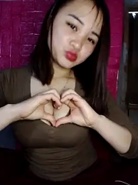 Lisakeem online show from February 15, 1:46 am