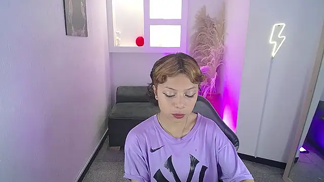 melodyy as online show from February 20, 1:22 pm