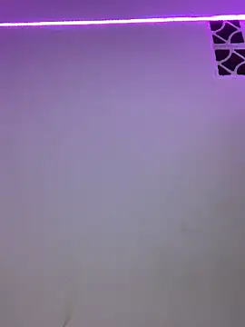 Snapshot of julietha_sexy chatting on February 19, 4:52 am julietha sexy online show from February 19, 4:52 am