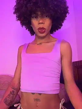 Snapshot of julietha_sexy chatting on March 3, 9:37 am julietha sexy online show from March 3, 9:37 am