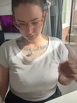 NyxTattoo online show from April 12, 1:49 pm