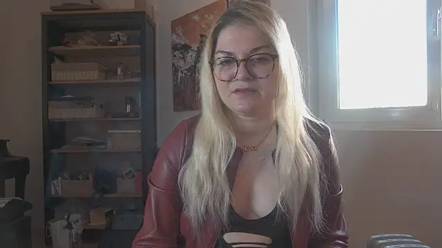 MistressMarlena online show from January 16, 7:45 am