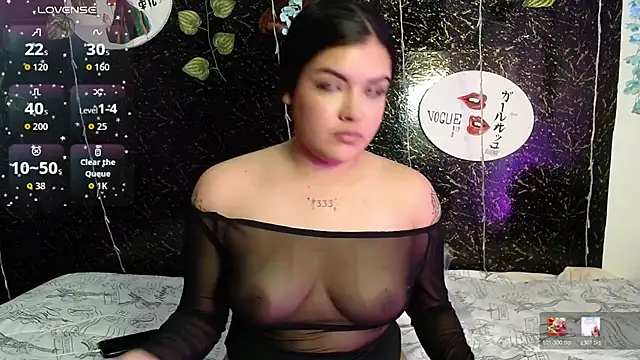 Snapshot of Giannagp chatting on June 3, 8:03 pm Giannagp online show from June 3, 8:03 pm