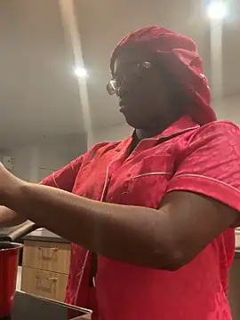 icelyne 2001 online show from March 6, 12:07 am