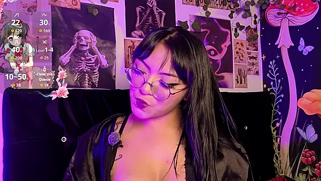 victoriia thompson online show from February 19, 8:16 pm