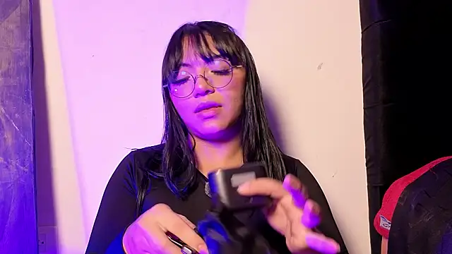 victoriia thompson online show from February 20, 8:31 pm