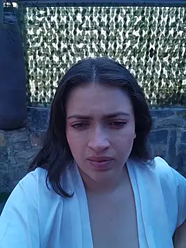 By Lia online show from February 27, 8:09 pm