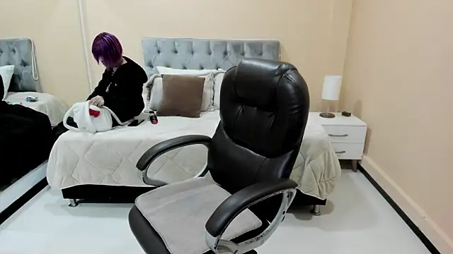 Snapshot of Bela_Craxkerr chatting on February 15, 11:52 am Bela Craxkerr online show from February 15, 11:52 am