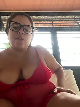 Julissa x online show from February 13, 1:40 pm