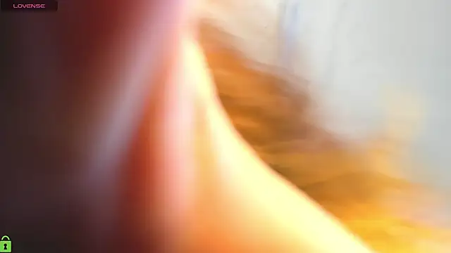 Eva Anderson online show from February 15, 1:24 am