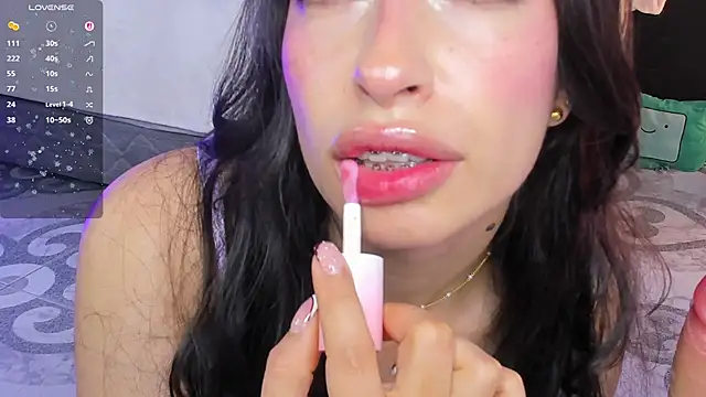 Noaah25  online show from February 9, 4:27 am