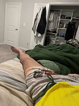 Tom32828 online show from February 19, 7:59 am