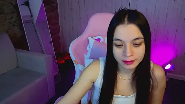 Kim Bless online show from March 5, 1:45 am