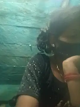 priyasharma899 online show from February 14, 4:48 pm