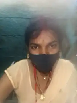 priyasharma899 online show from February 15, 8:02 am