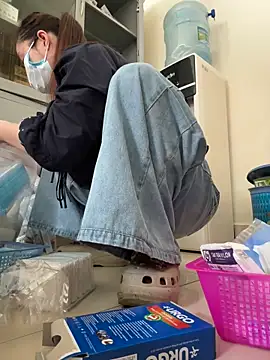 Donna9696 online show from March 2, 1:30 am